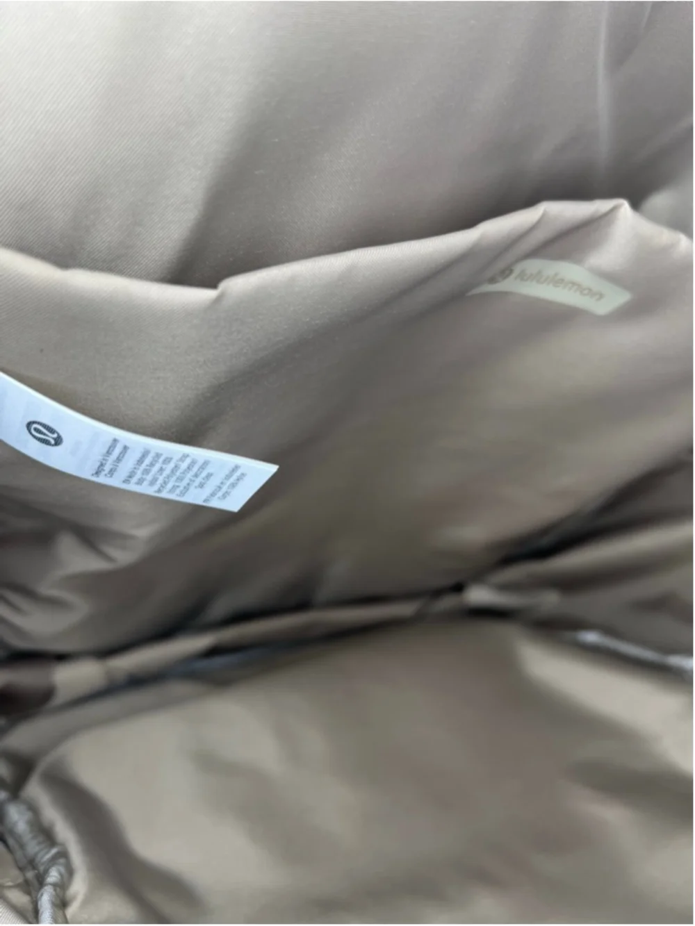 Lululemon Everywhere Backpack 22L - Riverside Sheer Oak